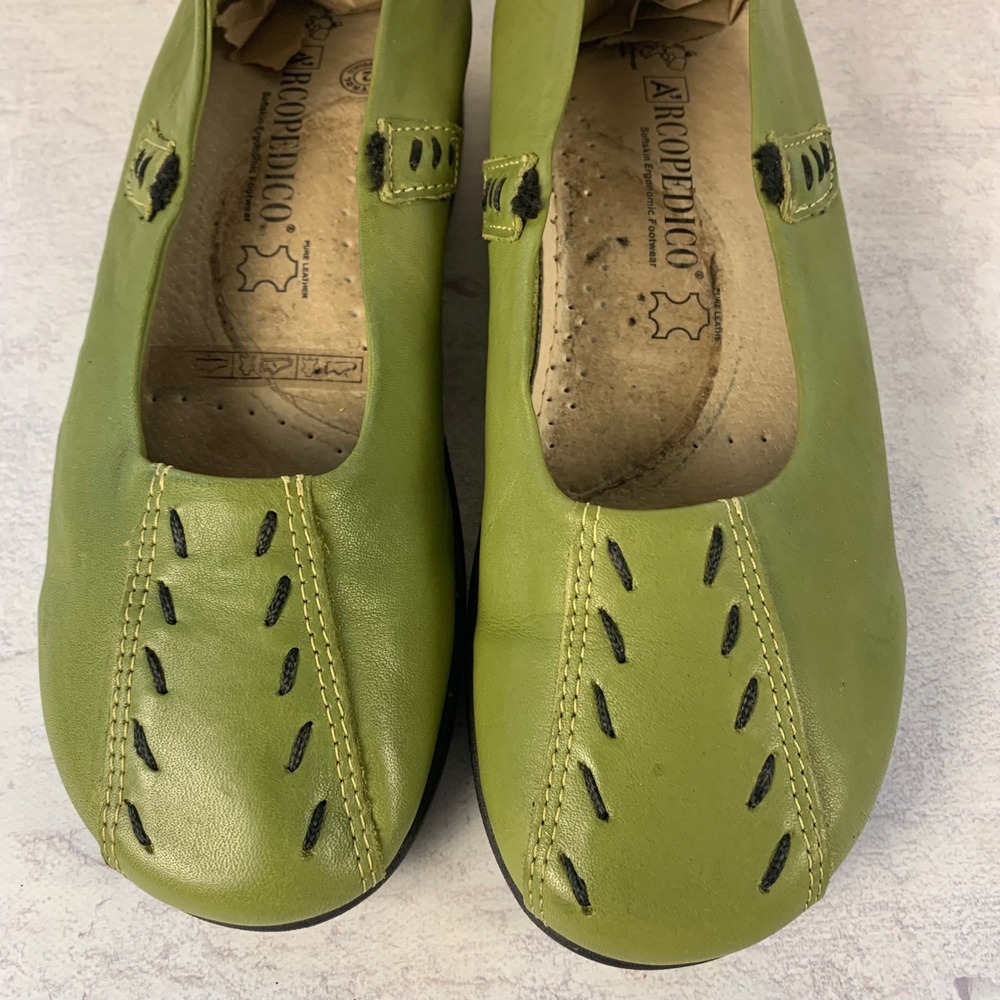 Arcopedico 37 Leather Loafers Green Ergonomic Comfort Flats Contrast Stitching